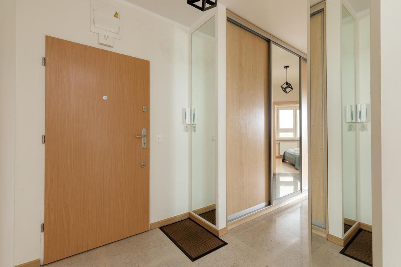 Apartment Slominskiego 5 II With Balcony By Noclegi Renters 华沙 外观 照片